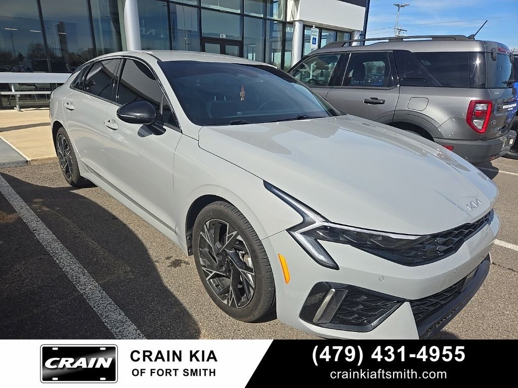 2025 Kia K5 GT-Line HEATED SEATS / ONE OWNER