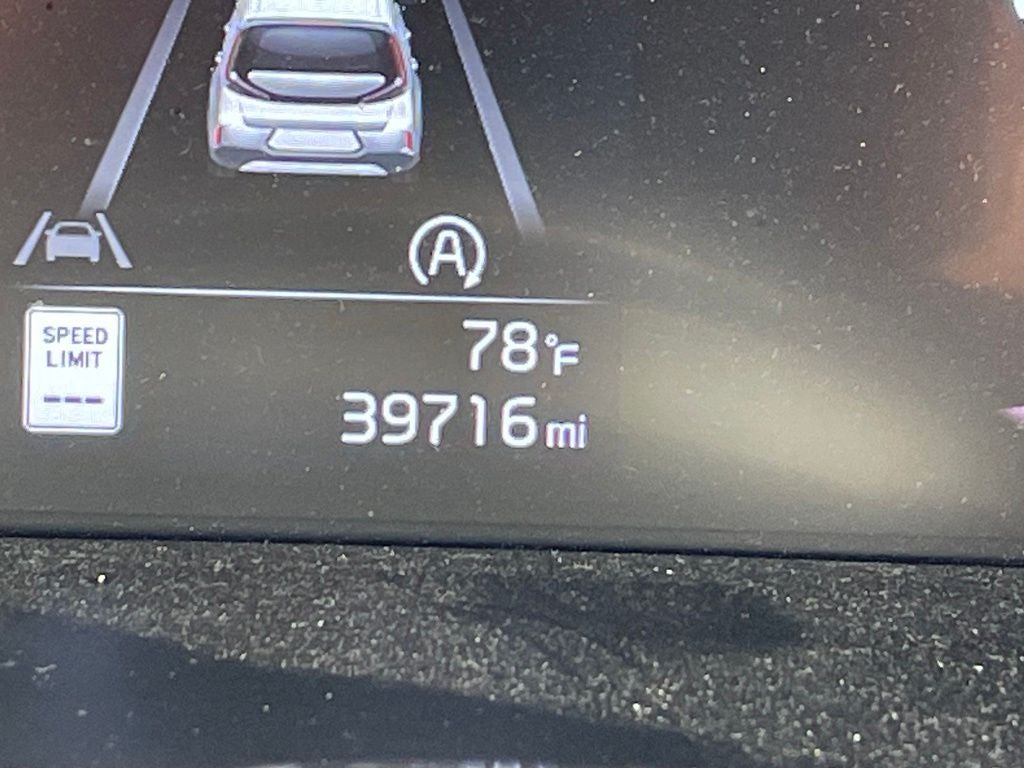 2024 Kia Soul S ONE OWNER / NAV