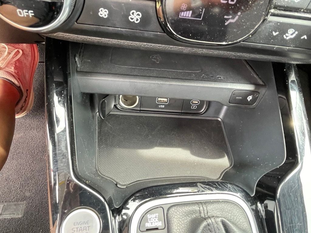 2024 Kia Soul S ONE OWNER / NAV