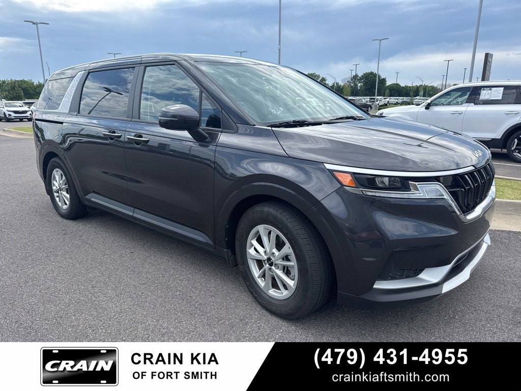 2024 Kia Sedona LX Seat Pkg's photo