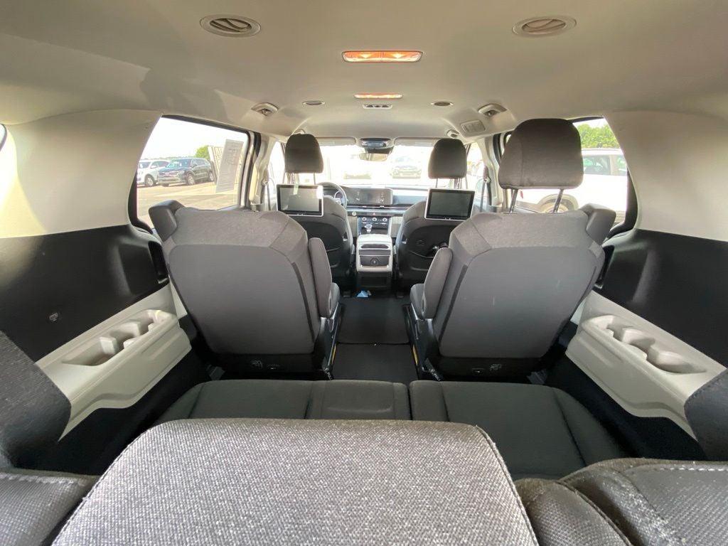 2022 Kia Carnival LX 3RD ROW / REAR-SEAT ENTERTAINMENT