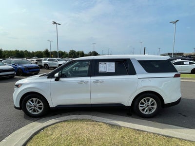 2024 Kia Carnival LX