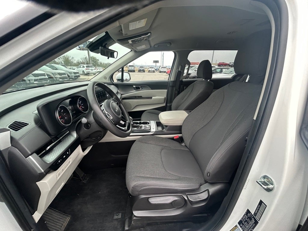 2023 Kia Carnival LX CPO / 3RD ROW