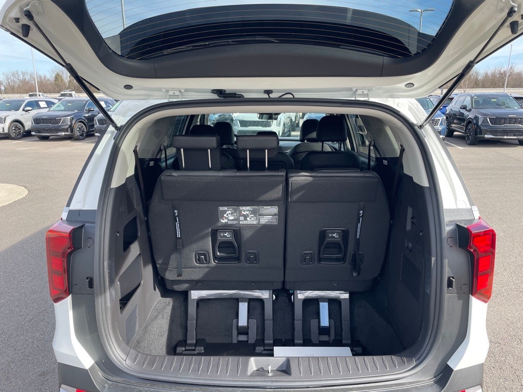 2026 Kia Carnival LXS