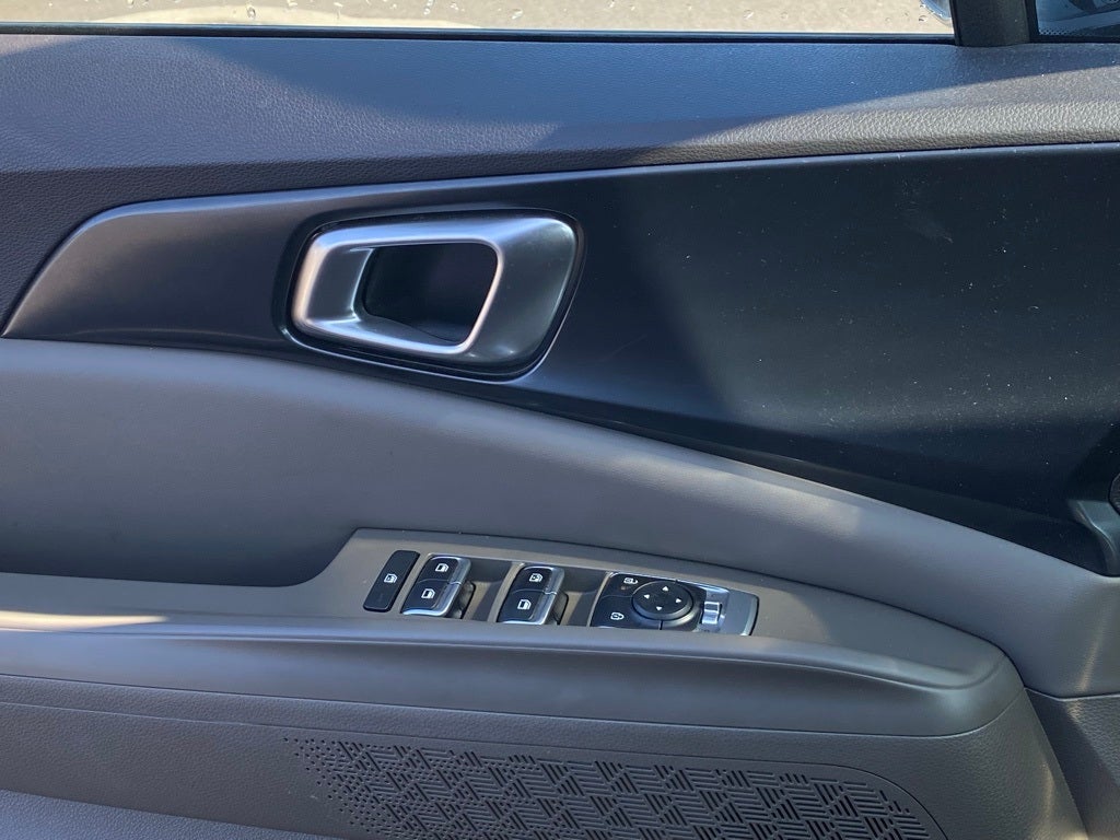 2025 Kia Carnival LXS CPO / LEATHER / HEATED SEATS