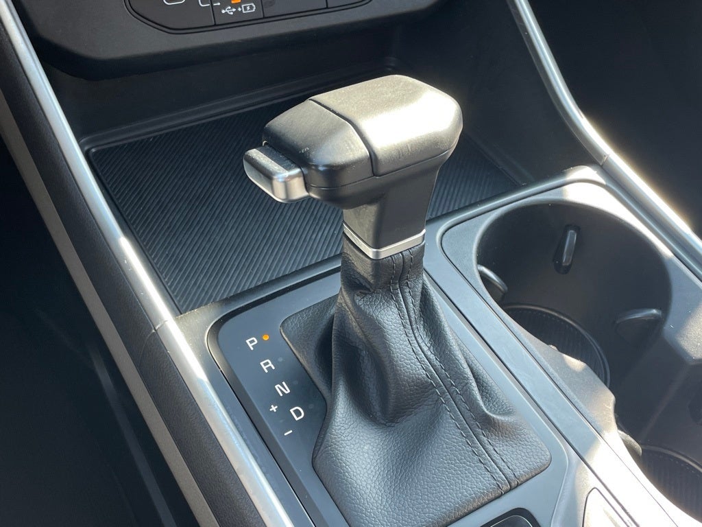 2025 Kia Carnival LXS LEATHER / HEATED SEATS / NAV