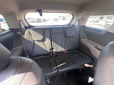 2025 Kia Carnival LXS LEATHER / HEATED SEATS / NAV