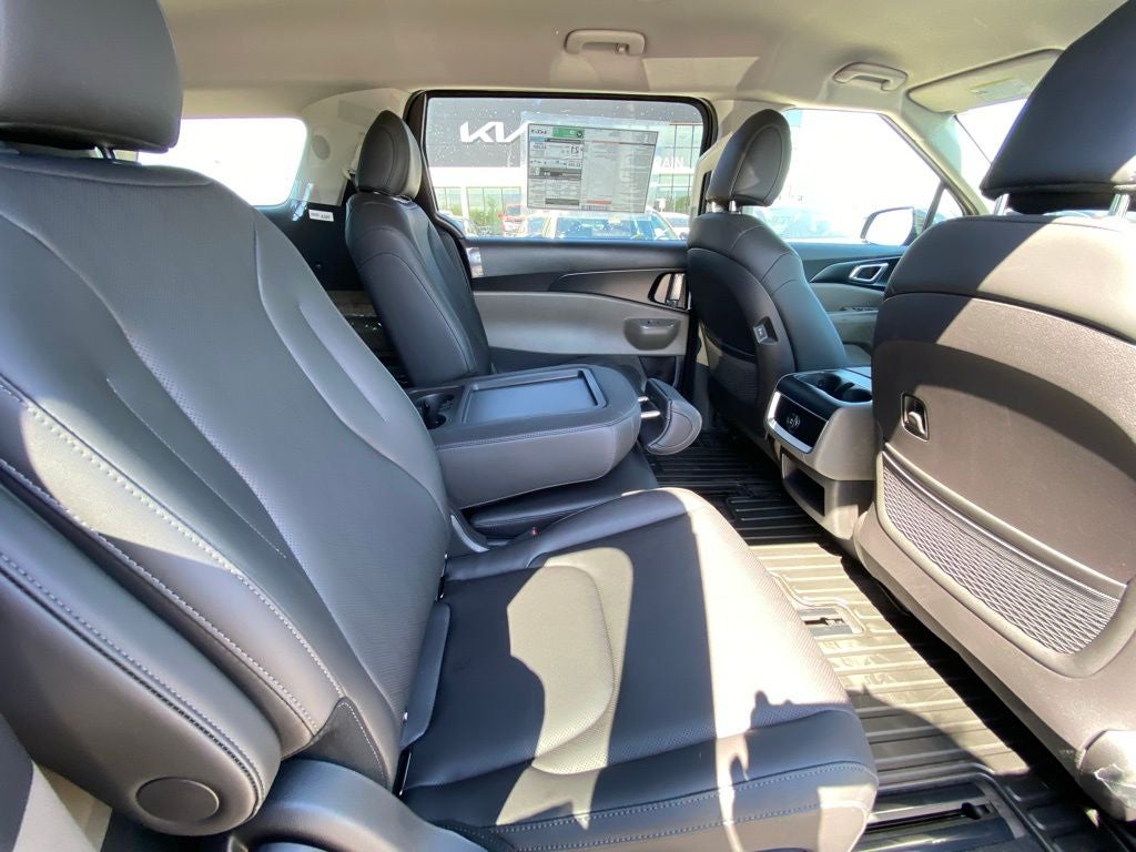 2026 Kia Carnival LXS