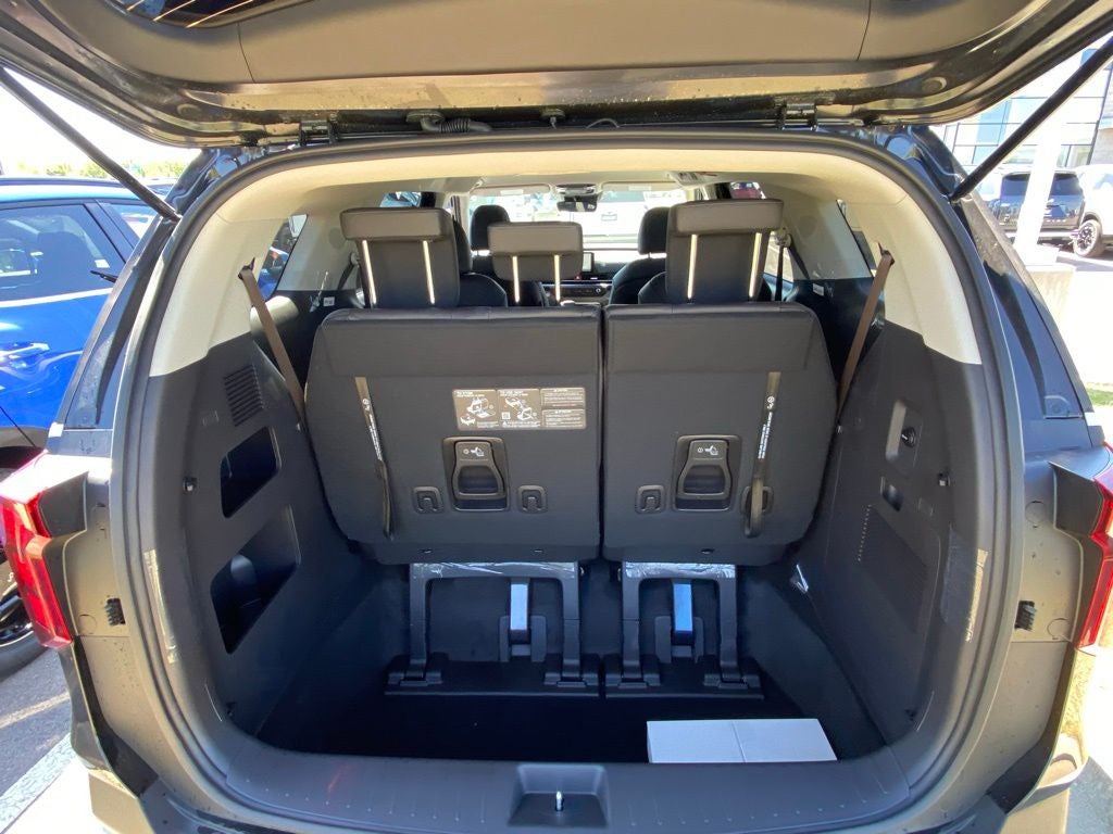 2026 Kia Carnival LXS