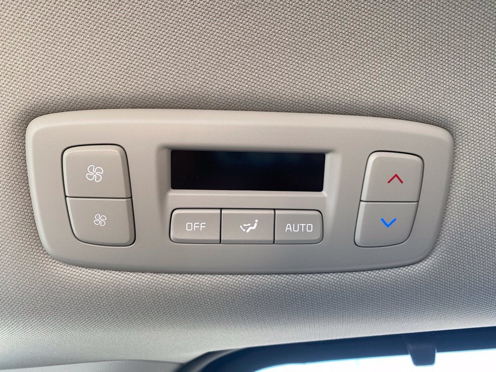 2027 Kia Carnival EX