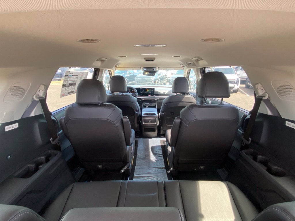 2027 Kia Carnival EX