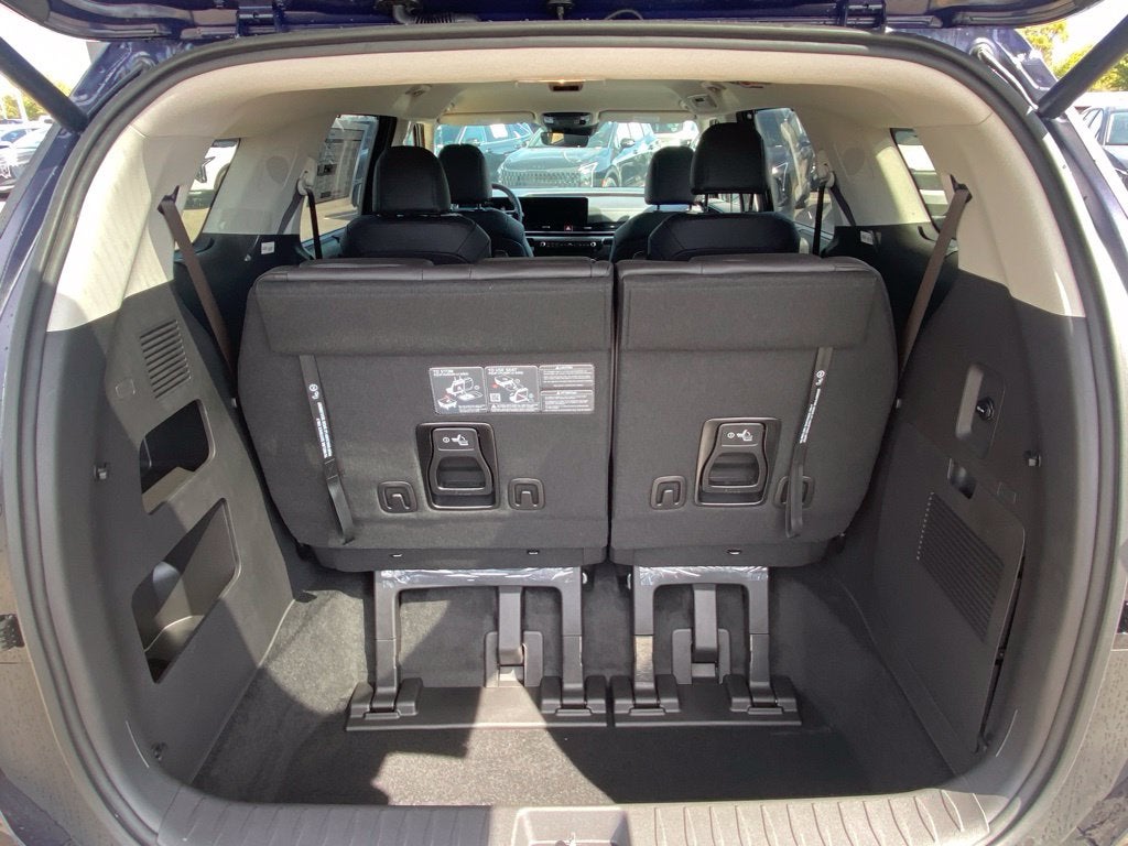 2027 Kia Carnival EX