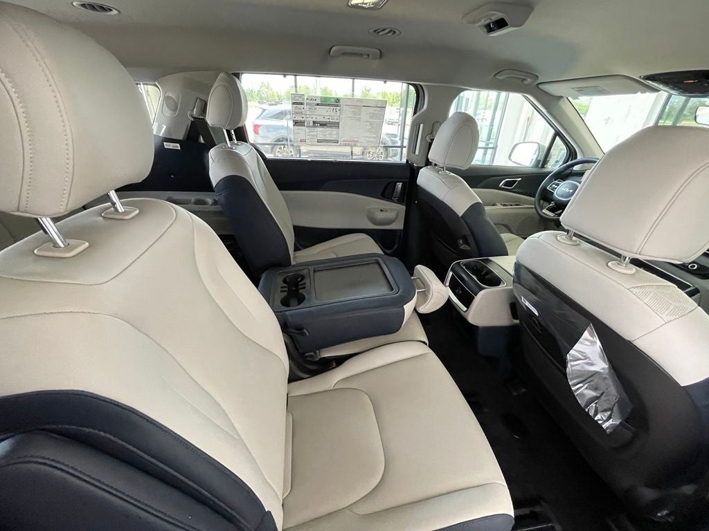 2026 Kia Carnival EX