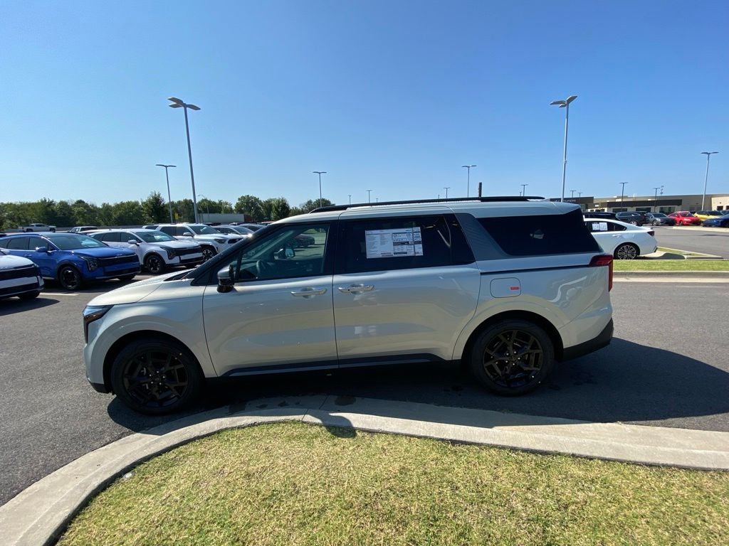 2027 Kia Carnival SX