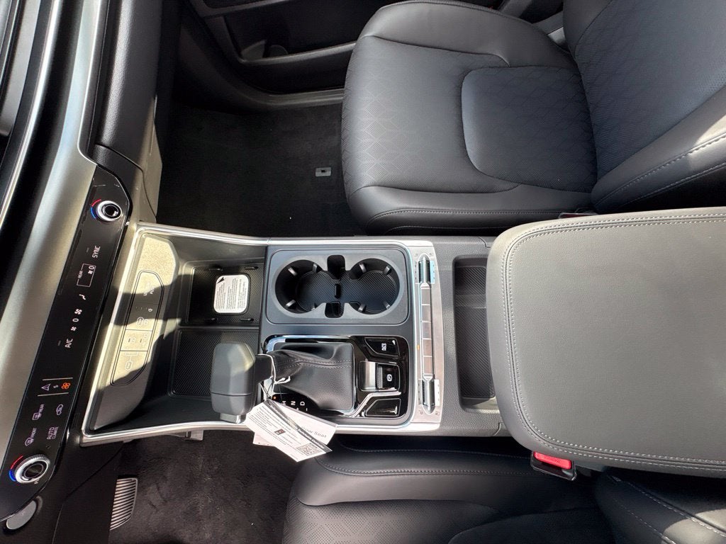 2027 Kia Carnival SX
