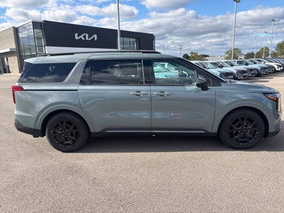 2027 Kia Carnival SX