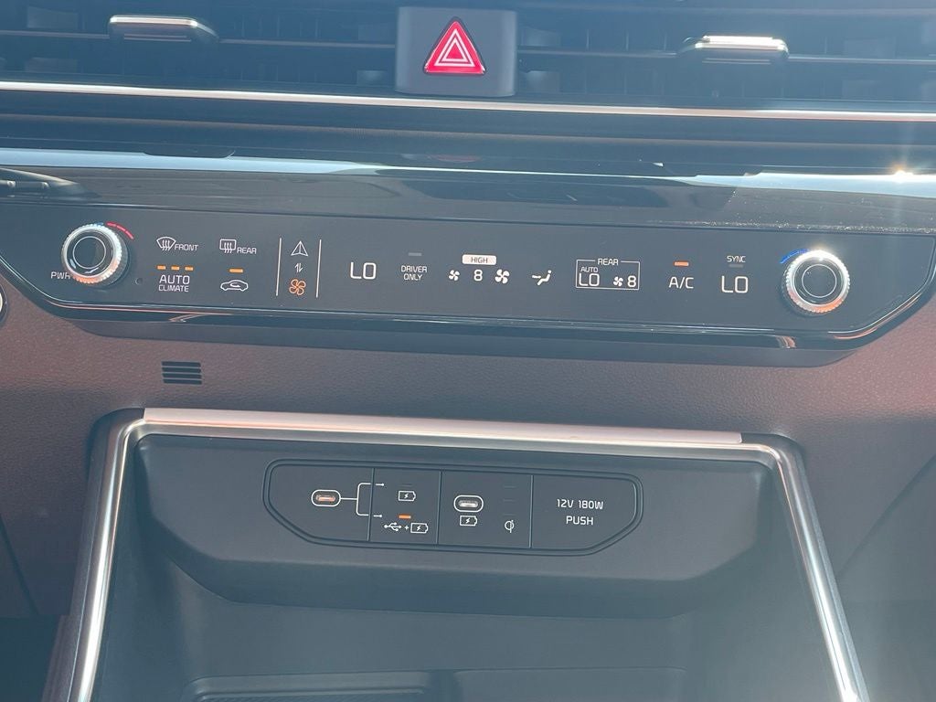 2027 Kia Carnival Hybrid SX Prestige