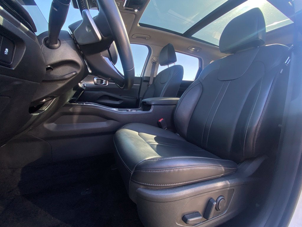 2025 Kia Sorento Hybrid EX MOONROOF / HEATED SEATS / LEATHER / 3RD ROW