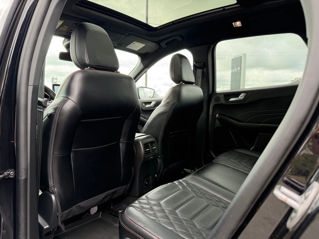 2024 Ford Escape ST-Line Elite