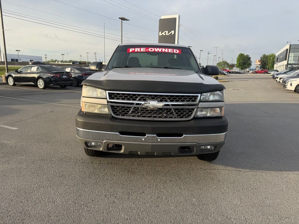 2005 Chevrolet Silverado 2500HD LT 153 WB