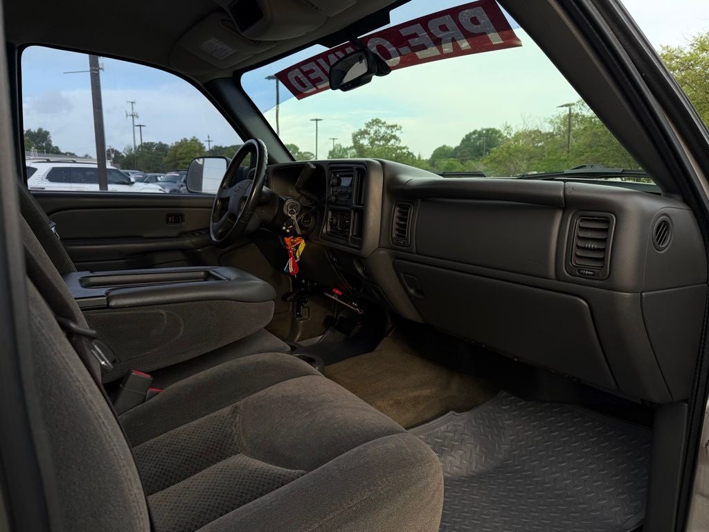 2005 Chevrolet Silverado 2500HD LT 153 WB