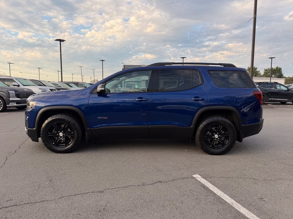 2023 GMC Acadia AT4