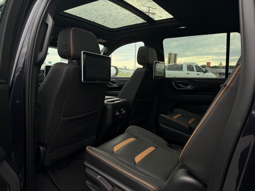 2023 GMC Yukon XL AT4