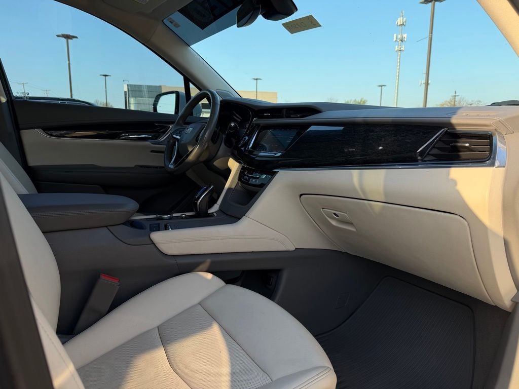 2021 Cadillac XT6 Premium Luxury