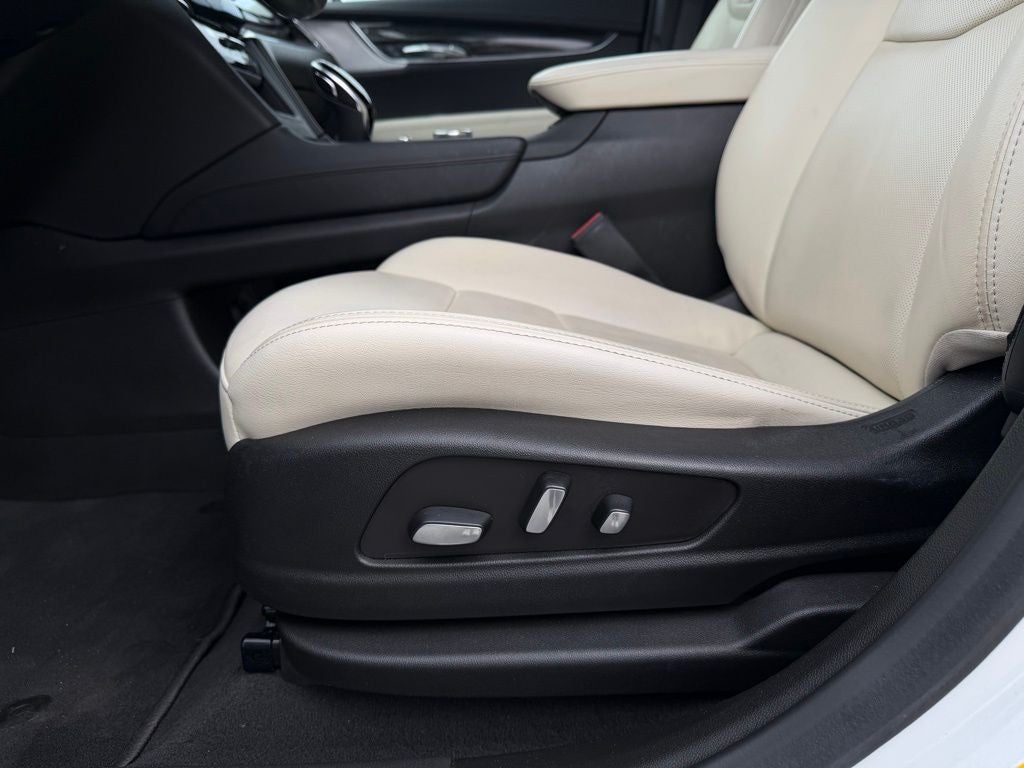 2023 Cadillac XT6 Sport