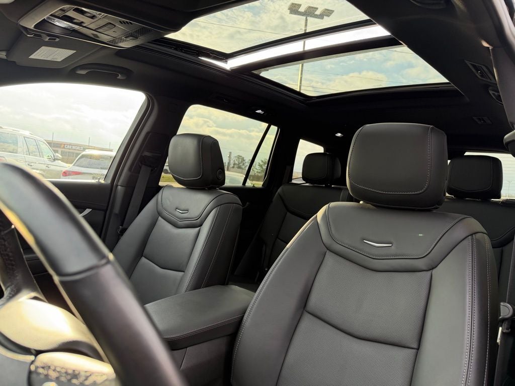 2025 Cadillac XT6 Sport