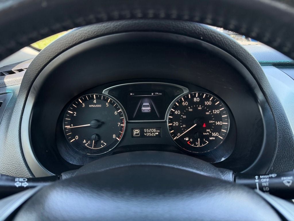 2015 Nissan Altima 2.5 SV *LOW MILES