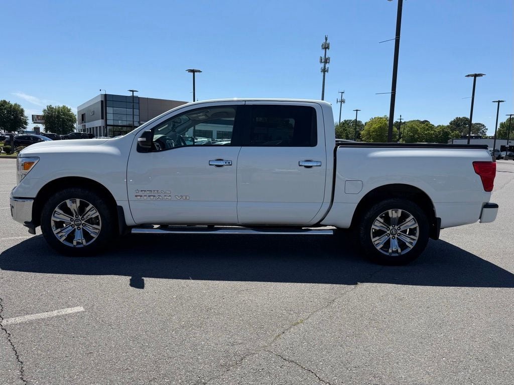 2018 Nissan Titan SV