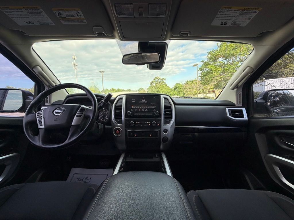 2021 Nissan Titan SV