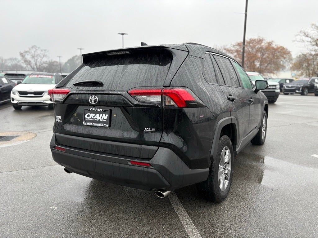 2024 Toyota RAV4 XLE