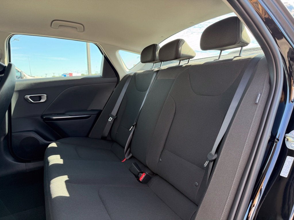 2027 Kia K4 LXS