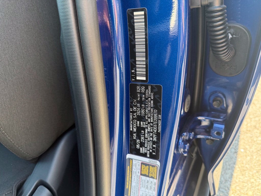 2026 Kia K4 LXS