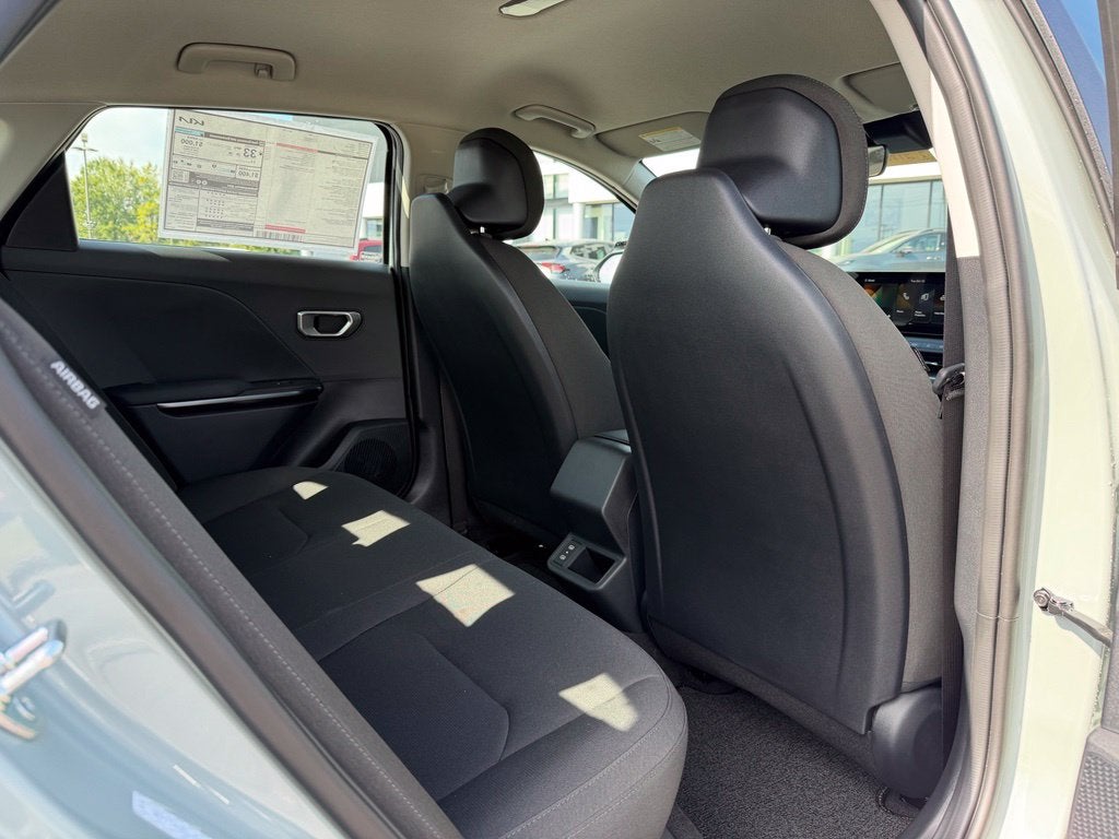 2027 Kia K4 LXS