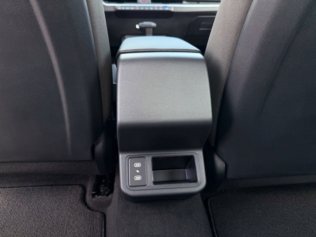 2027 Kia K4 LXS