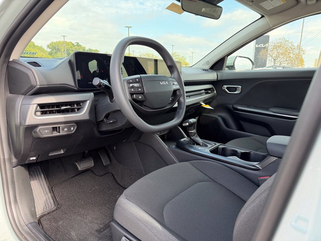 2027 Kia K4 LXS