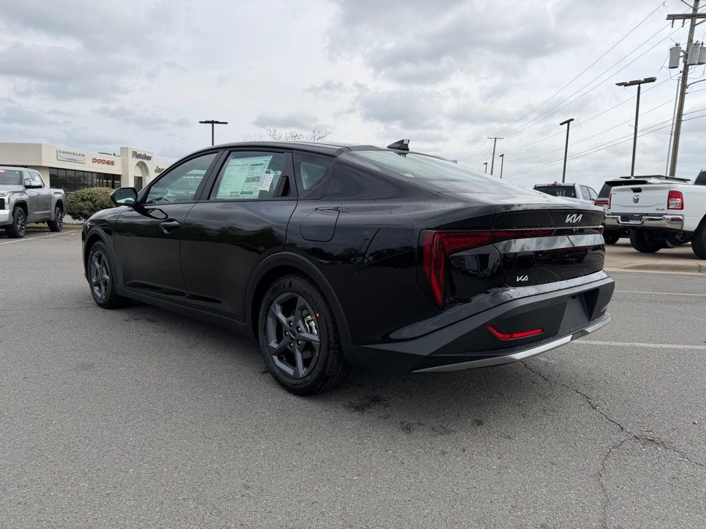 2026 Kia K4 LXS