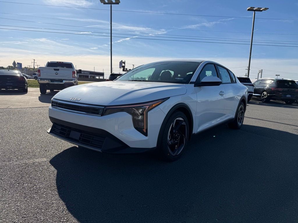 2026 Kia K4 EX