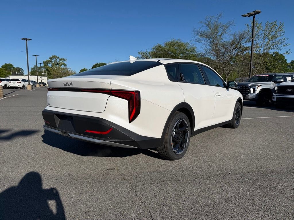 2026 Kia K4 EX