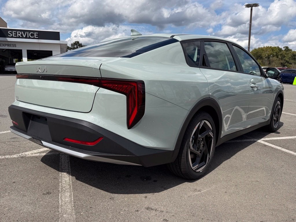 2026 Kia K4 EX