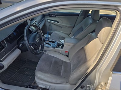 2012 Toyota Camry Hybrid XLE