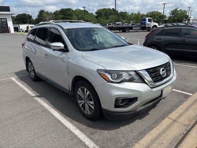 2020 Nissan Pathfinder SL