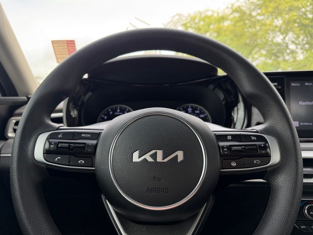 2023 Kia K5 LXS