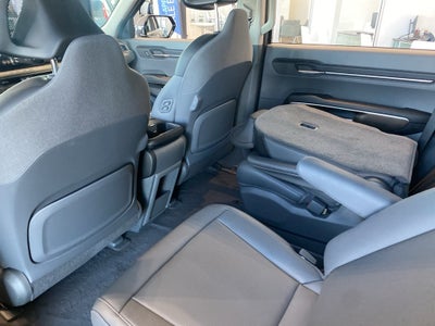 2026 Kia EV9 Light Long Range