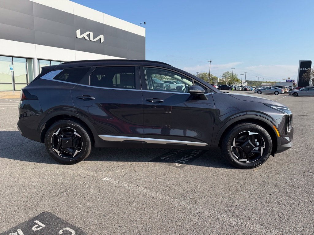 2027 Kia Sportage EX