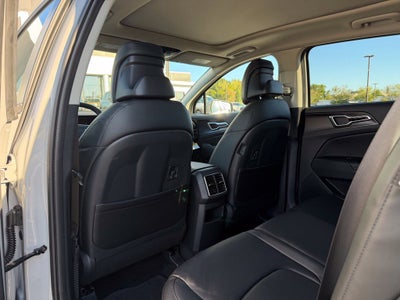 2027 Kia Sportage EX