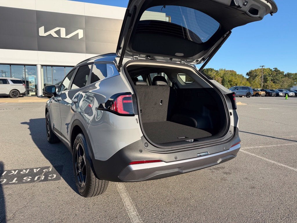 2027 Kia Sportage EX